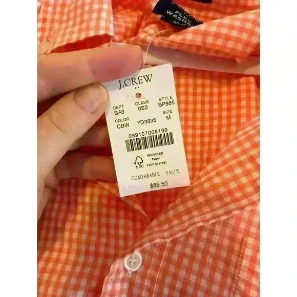 NWT J. Crew Classic Flex Washed Button Up Shirt Size M - Picture 3 of 6